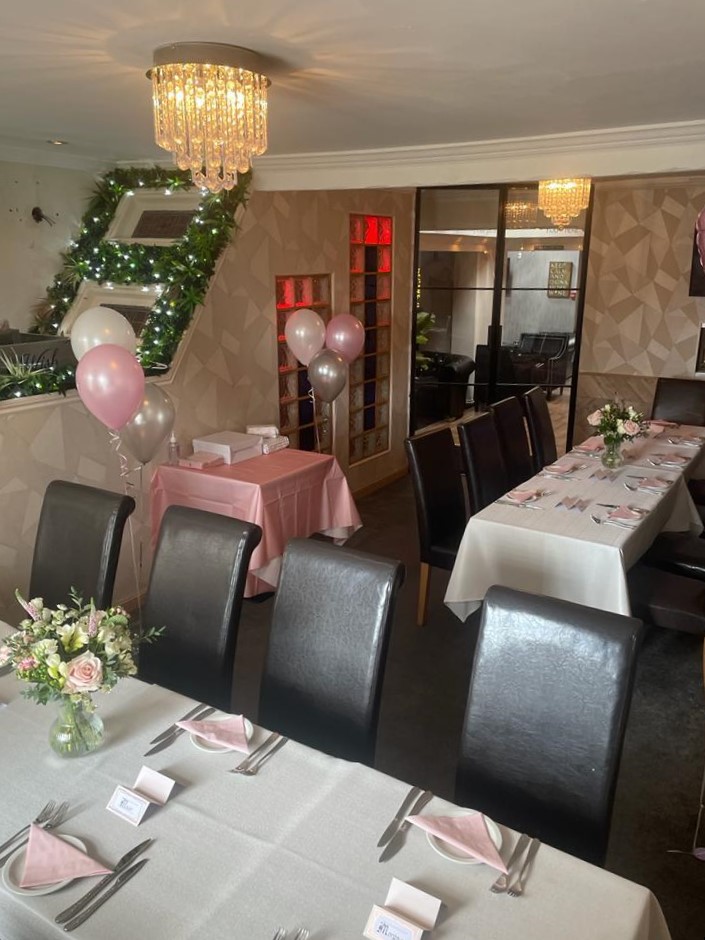 Luna Lounge Dining Room at La Luna